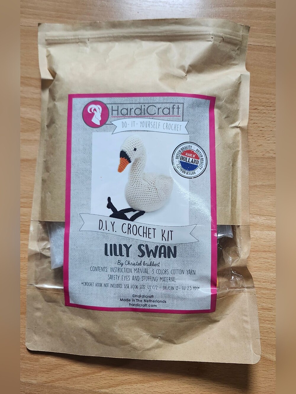 Handicraft DIY Crochet Kit Lilly The Swan From Holland New In Package